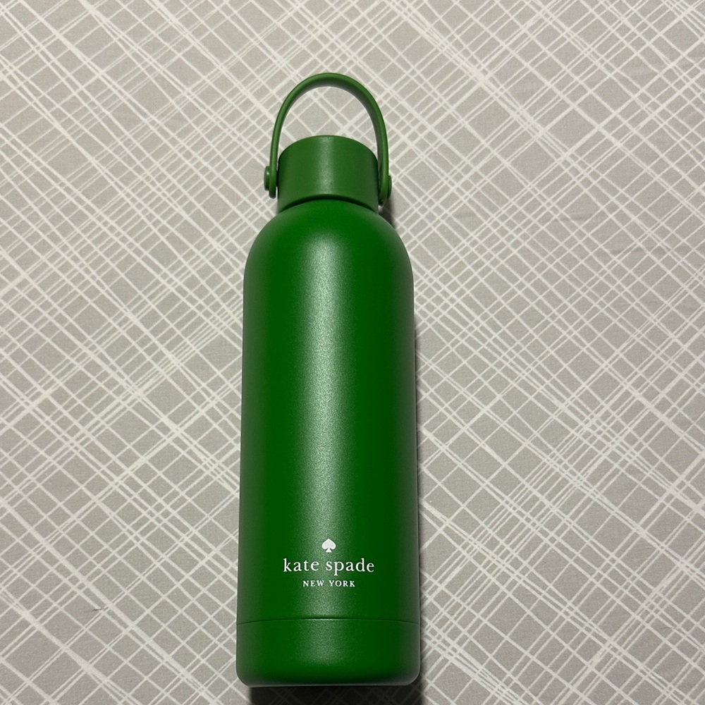 💚♠️ Kate Spade Vibrant Green Bottle